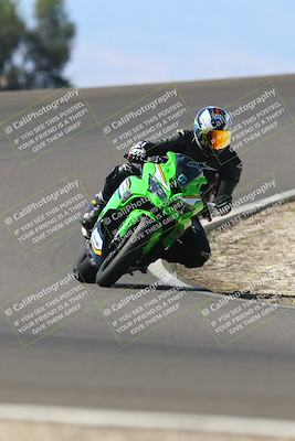 media/Sep-21-2025-TrackDaz (Sun) [[277c75b276]]/B Group/1220pm (Turn 2)/